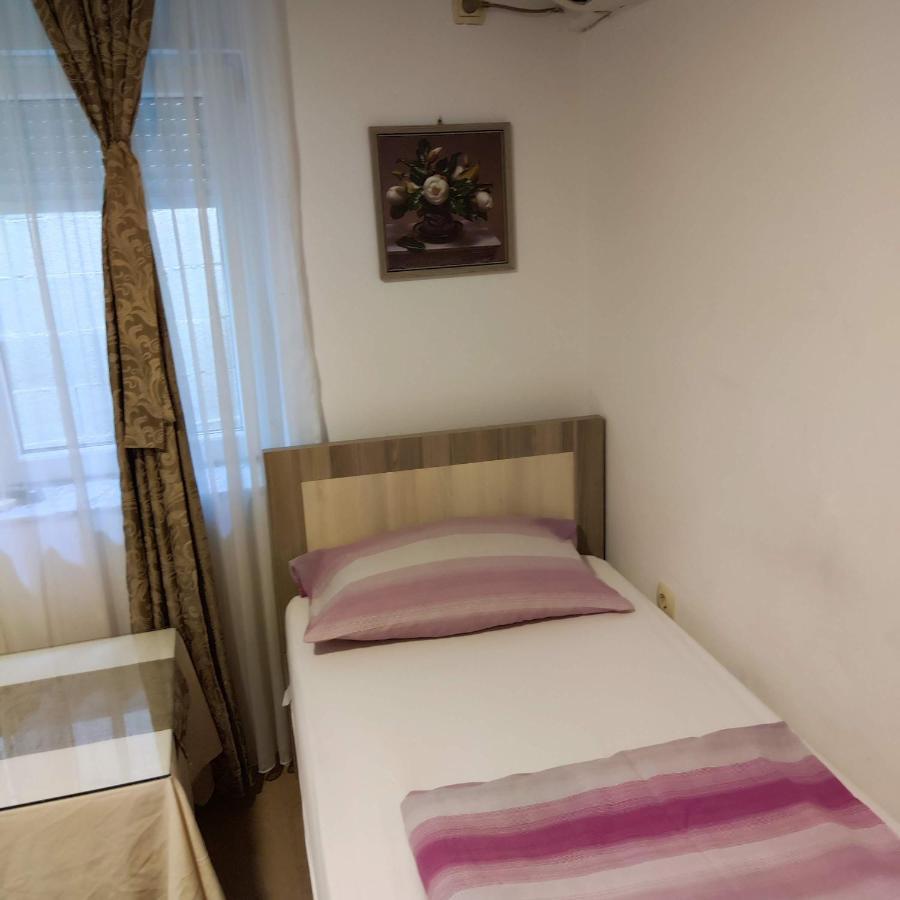 Apartments And Rooms Lena モスタル エクステリア 写真