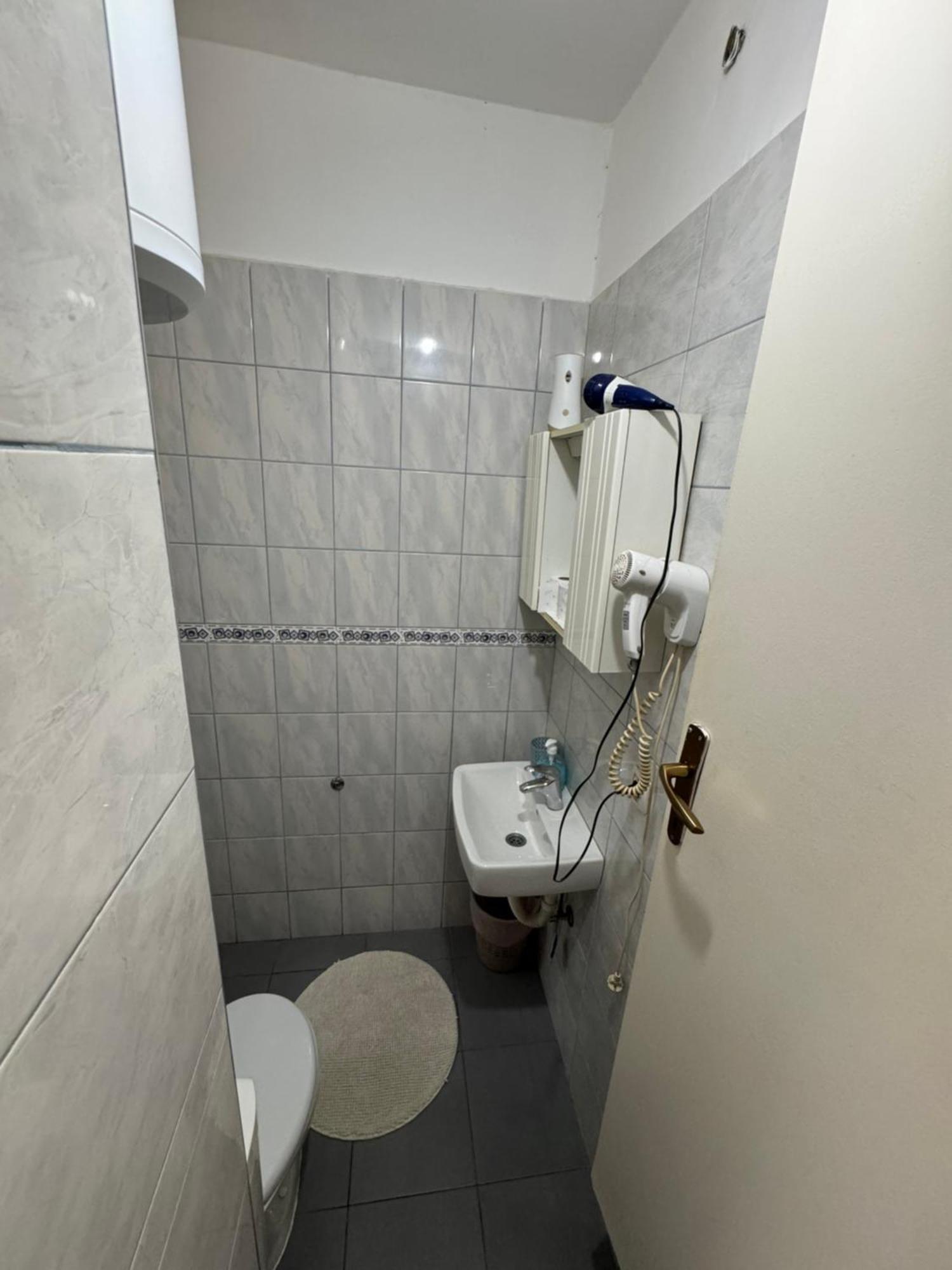 Apartments And Rooms Lena モスタル エクステリア 写真