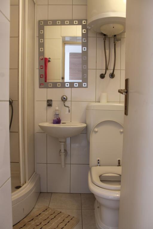Apartments And Rooms Lena モスタル エクステリア 写真